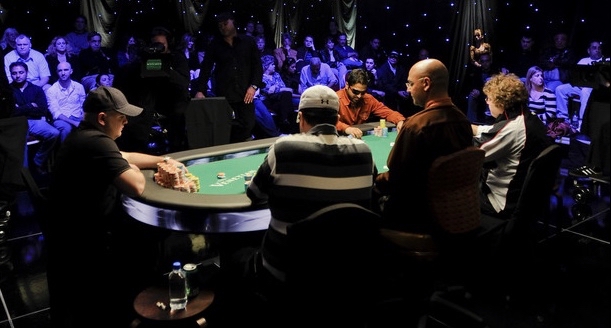 Poker Evolution: From Classic Game to Online Phenomenon