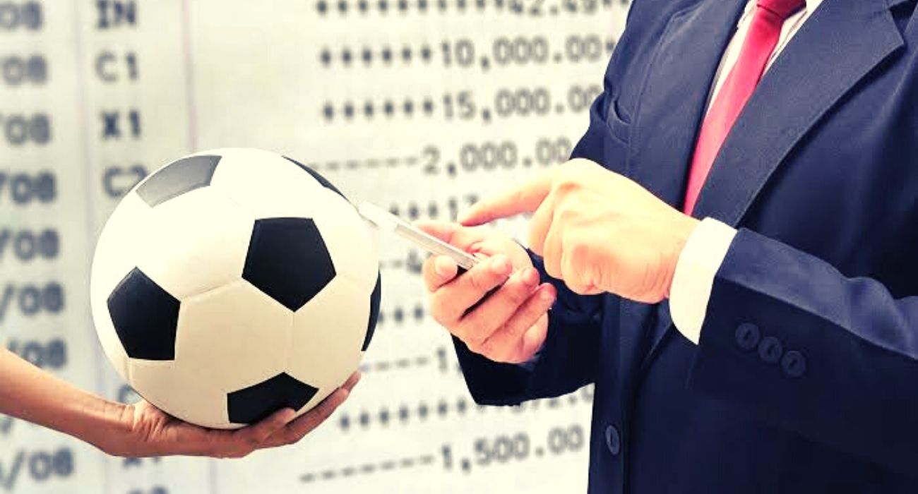 Betting Bonanza: Football Game Excitement