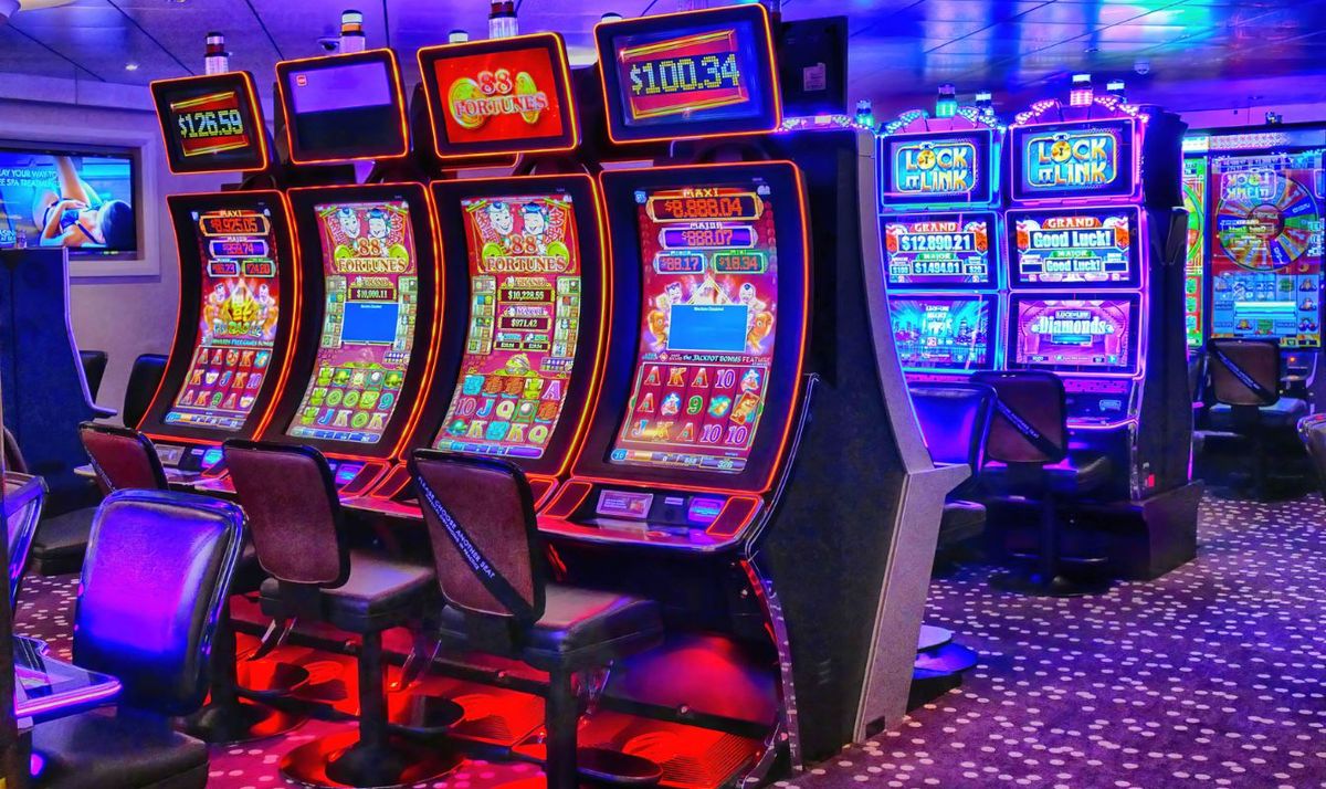 Exploring the Wonders: The World of Online Slot Games